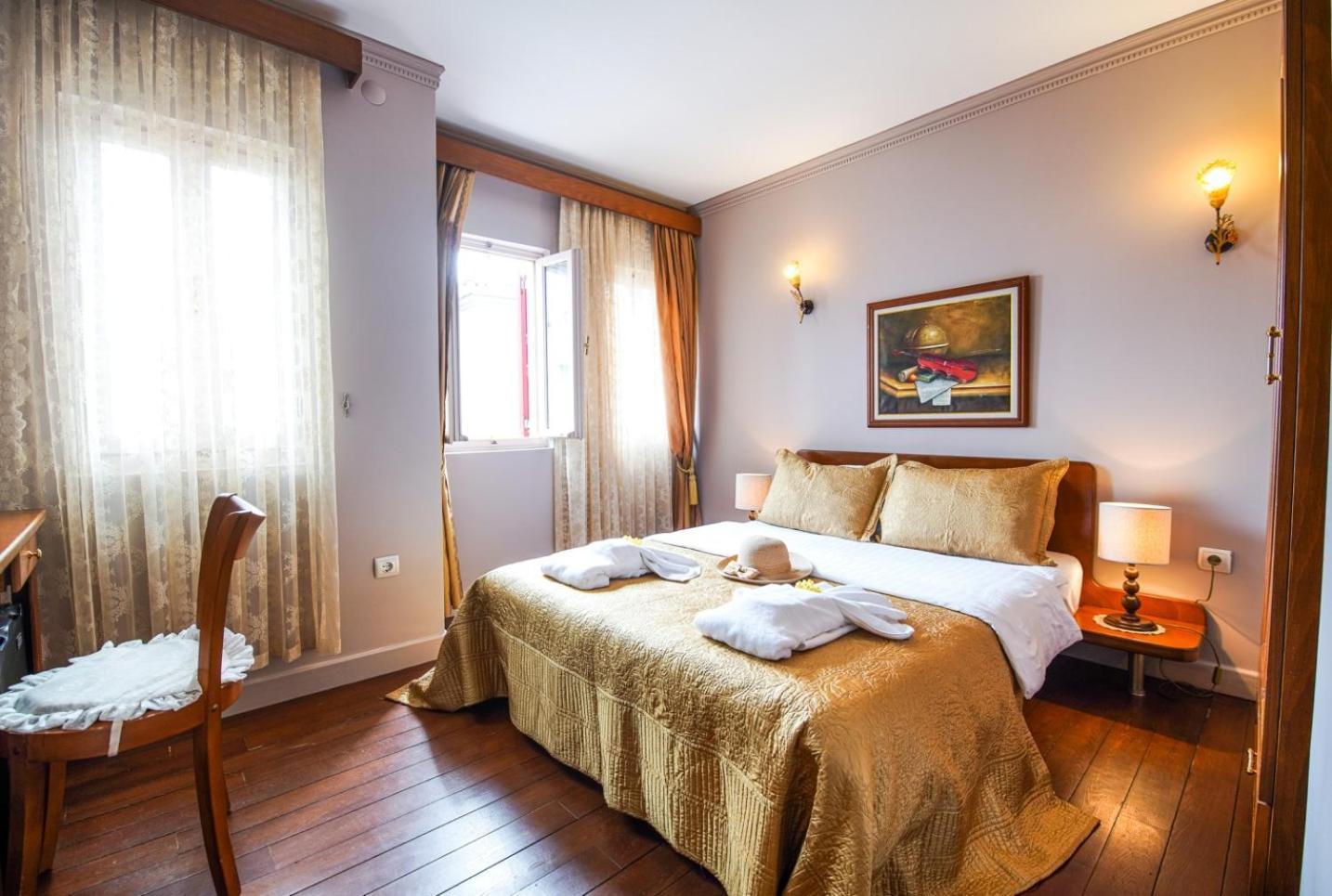 Bozcaada Biz Otel エクステリア 写真